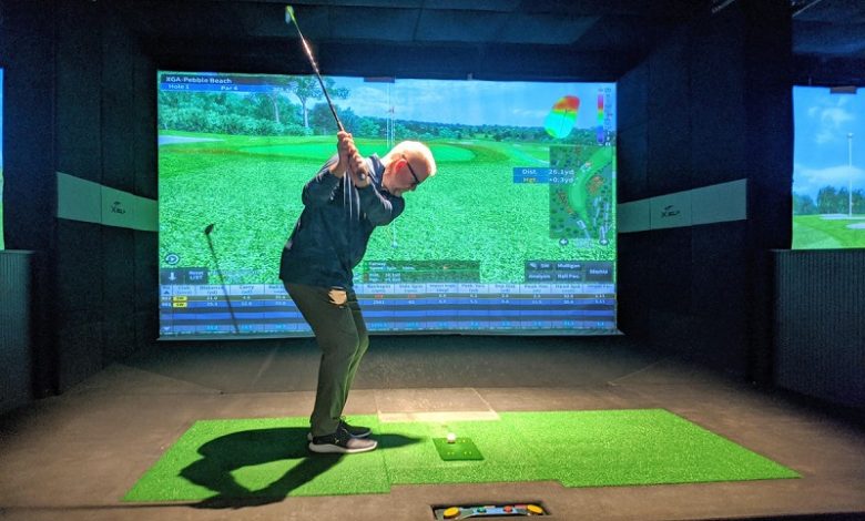 indoor golf