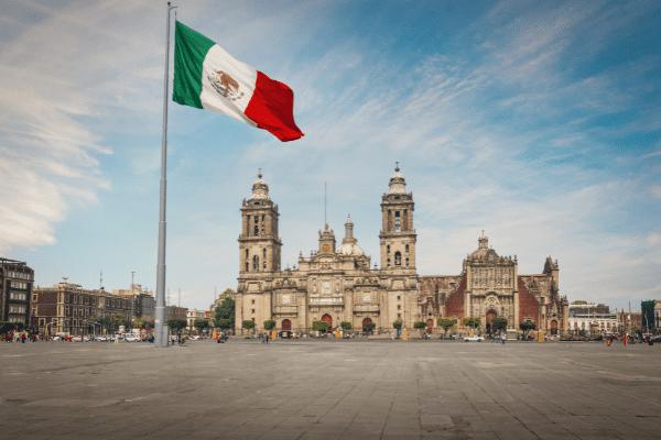 The Cost Of Living In Mexico: What The Average Person Spends Per Month