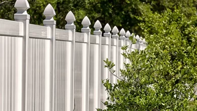 DIY Corner Molding Fences - Save on Labor Costs!